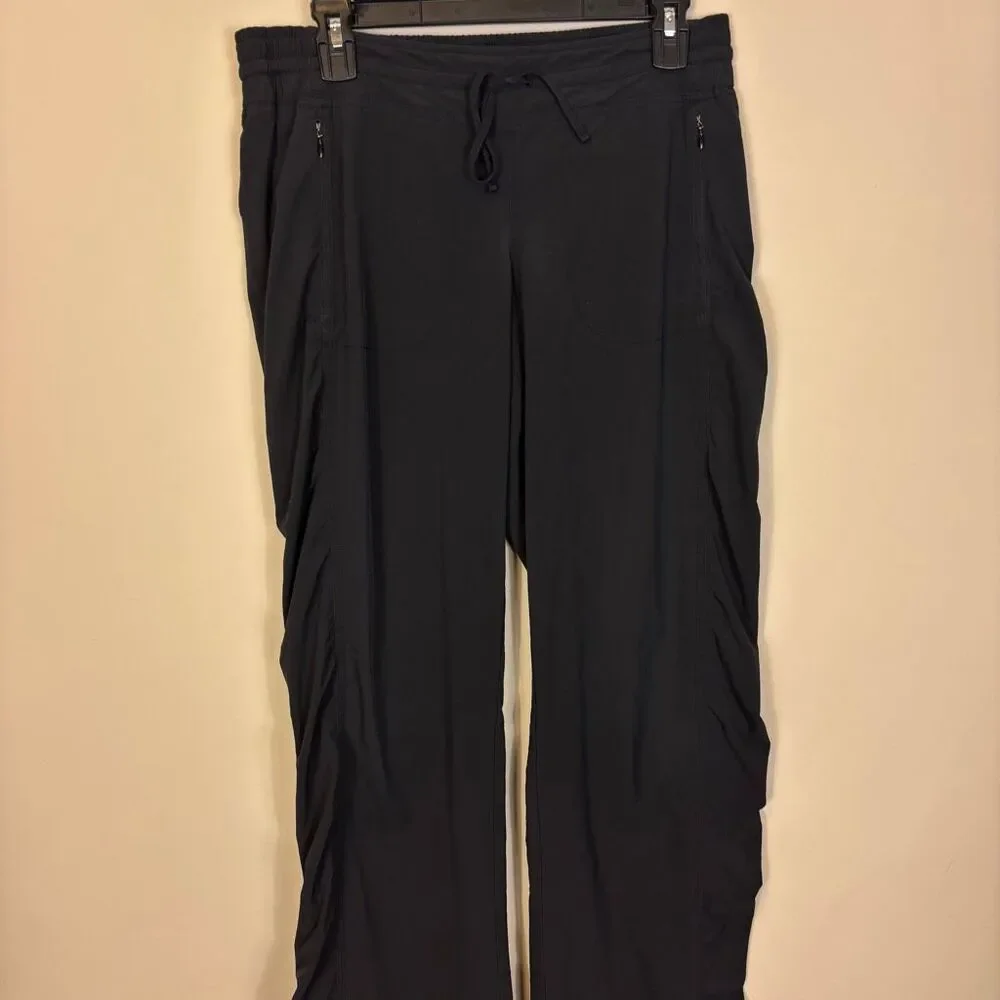 Athleta track 0126